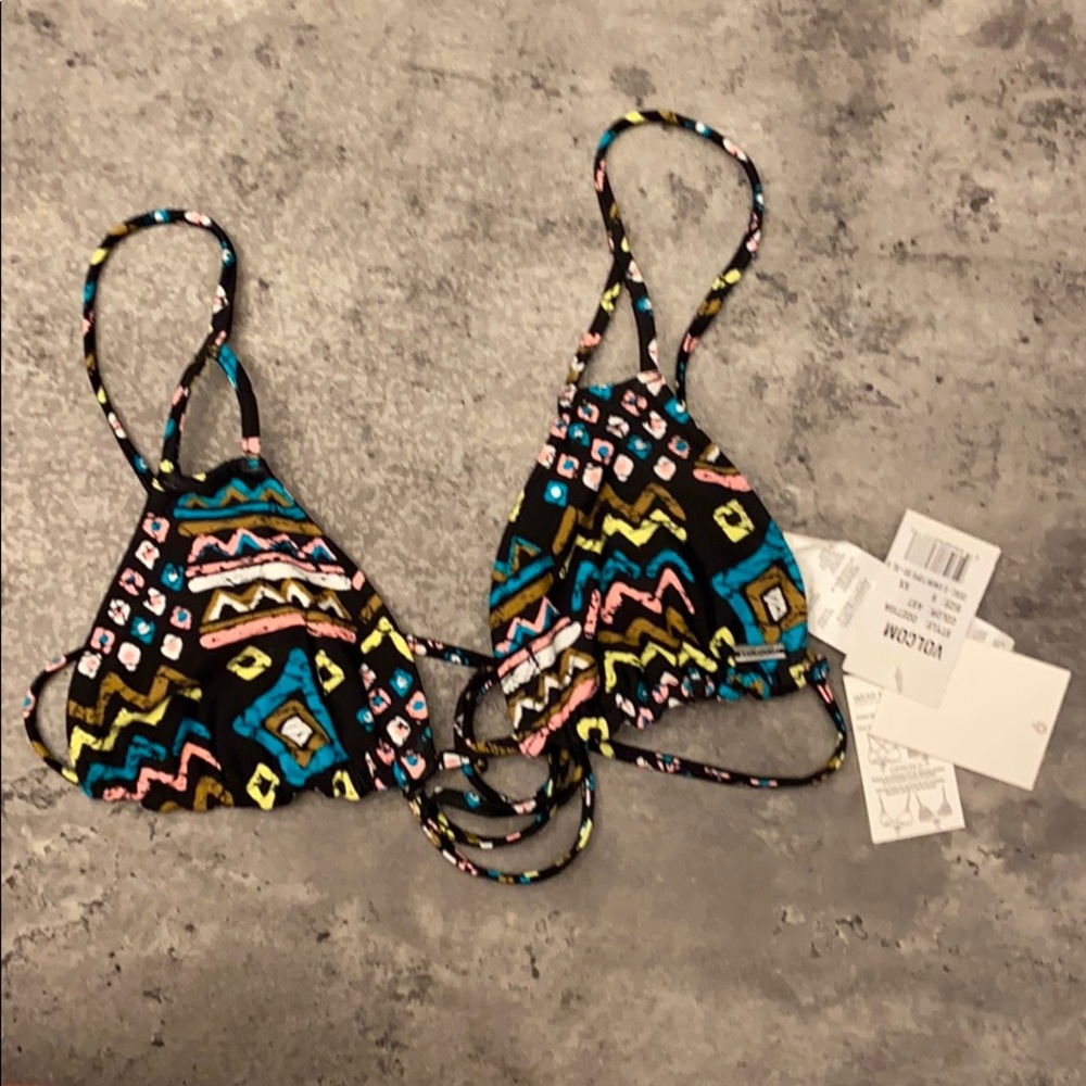 New Volcom Women’s Reversible Bikini Top